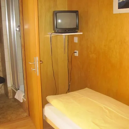 Britannia 2* Saas Fee